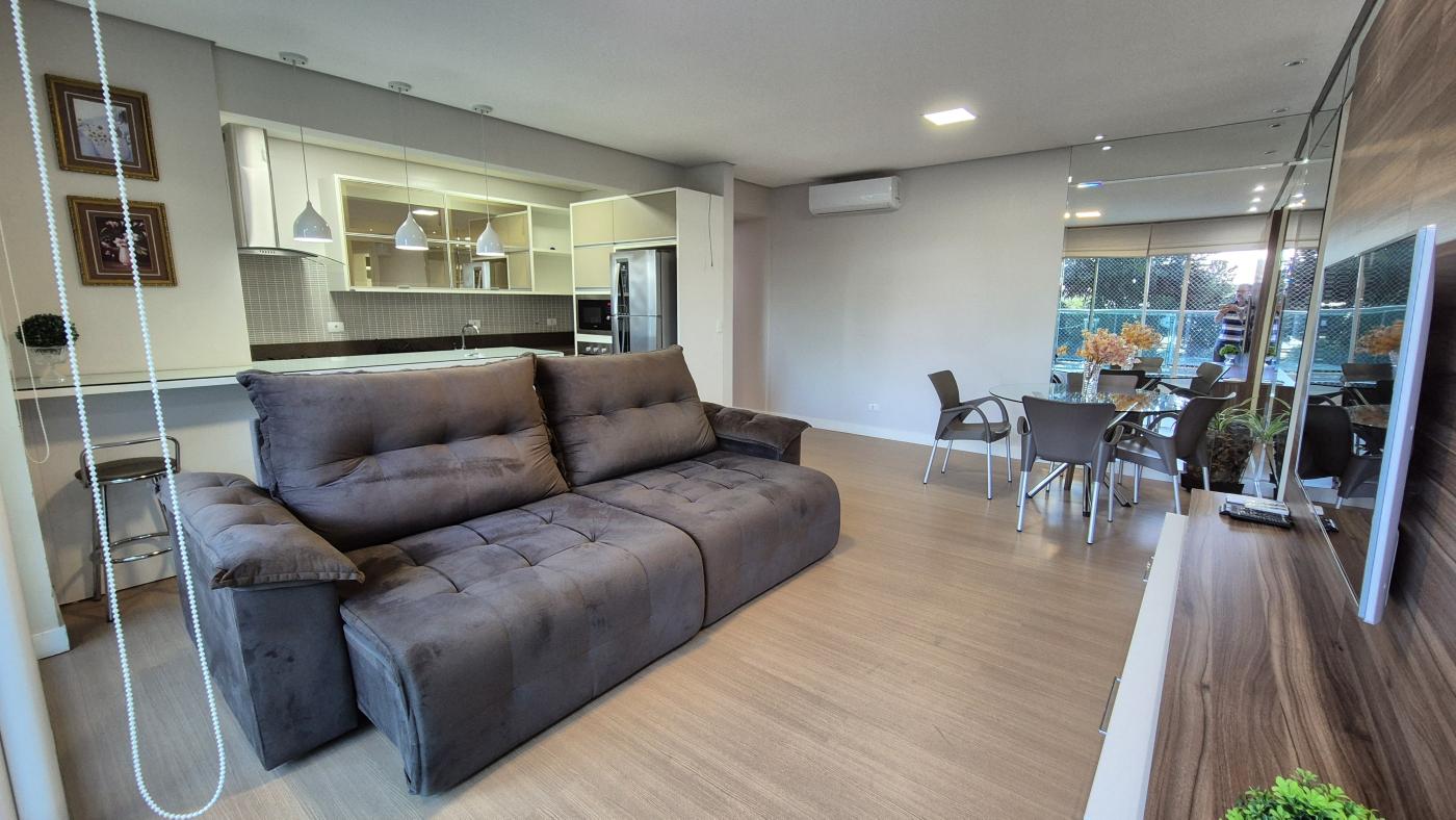 Apartamento para Locação em Foz do Iguaçu, Centro, 3 dormitórios, 1 suíte, 2 banheiros, 2 vagas