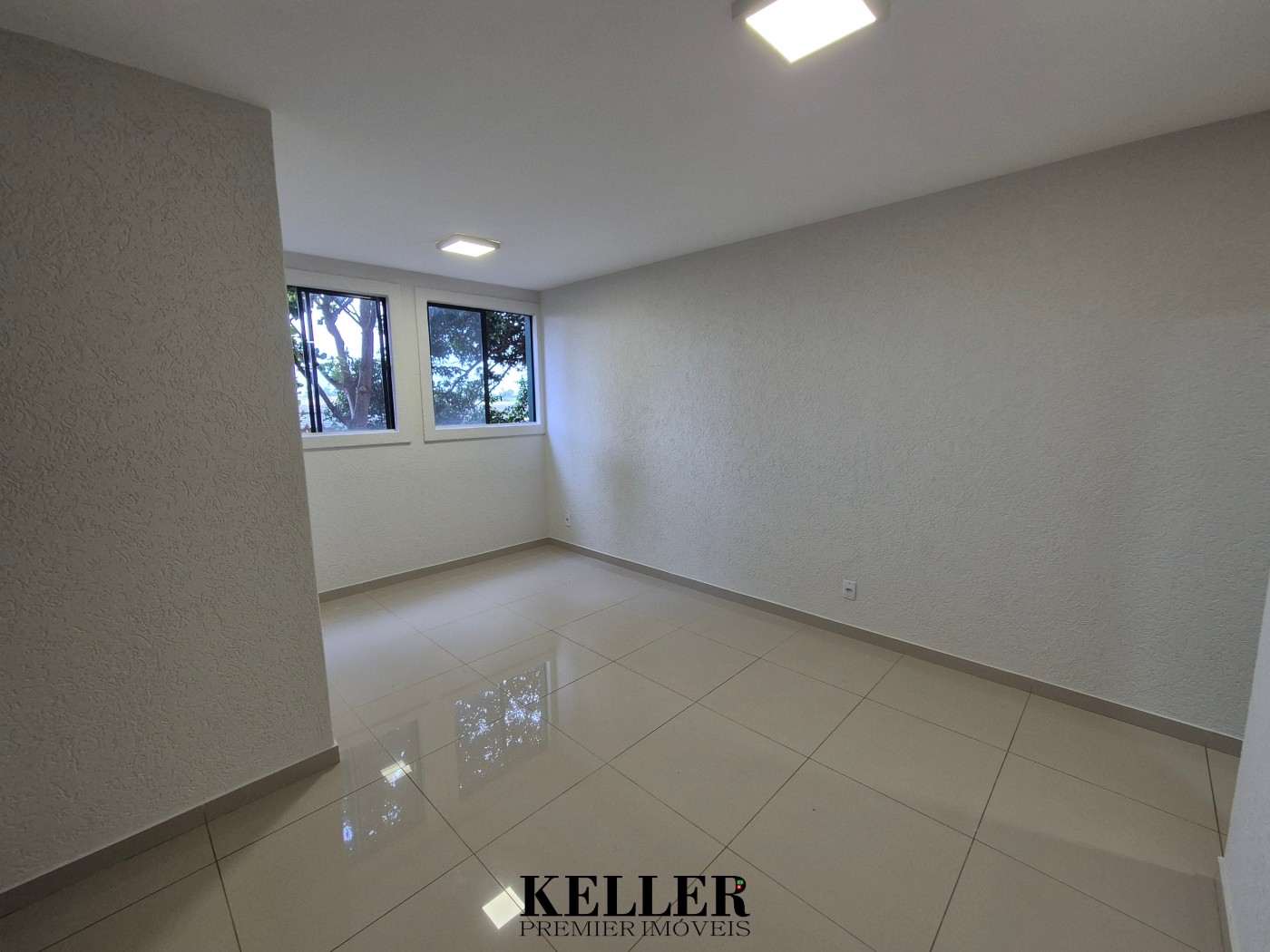 Apartamento para Locação em Foz do Iguaçu, Polo Centro, 3 dormitórios, 1 suíte, 2 banheiros, 1 vaga