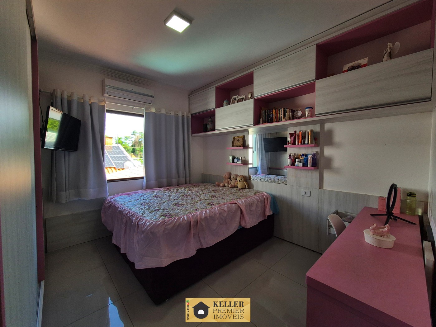 Casa / Sobrado para Venda em Foz do Iguaçu, Don Pedro I, 3 dormitórios, 1 suíte, 3 banheiros, 2 vagas