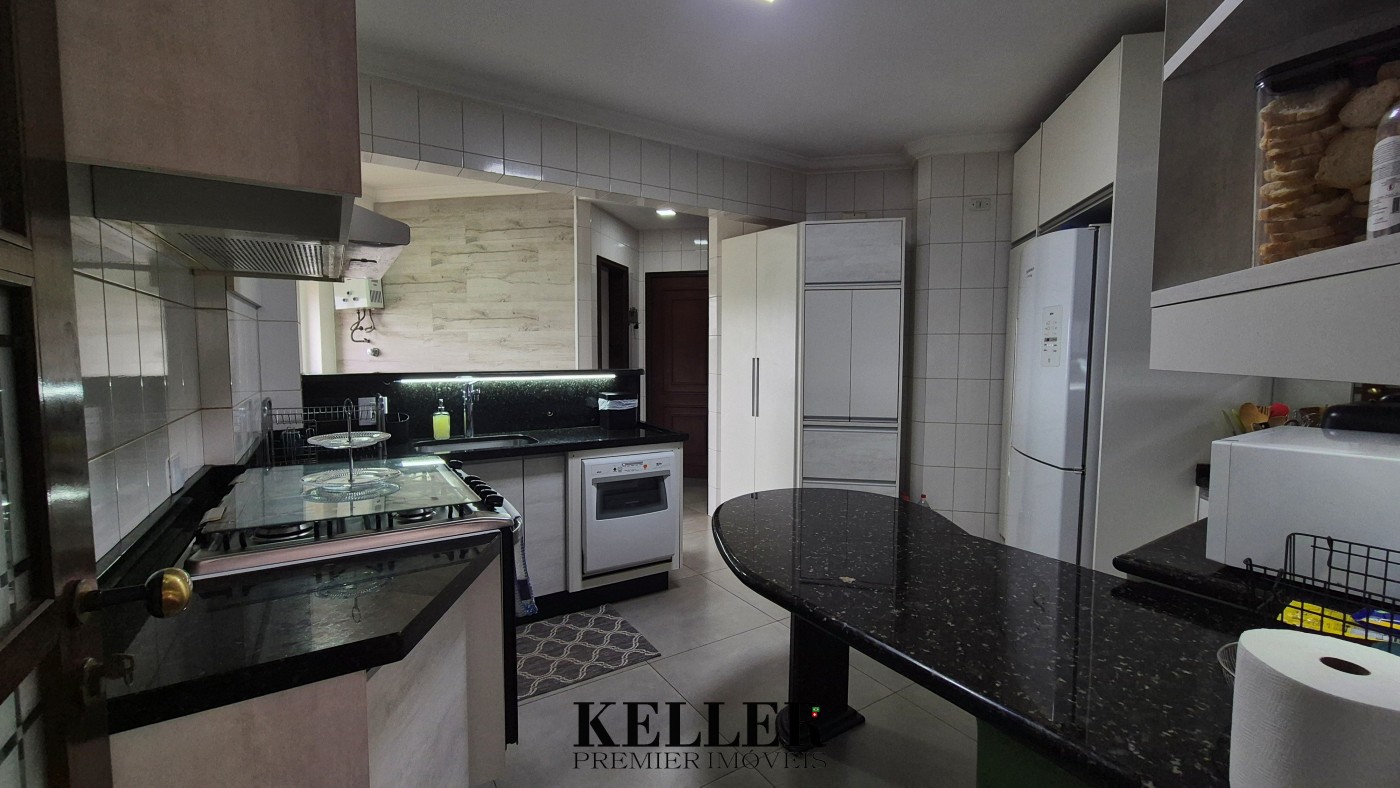 Apartamento para Venda em Foz do Iguaçu, Centro, 3 dormitórios, 1 suíte, 2 banheiros, 1 vaga