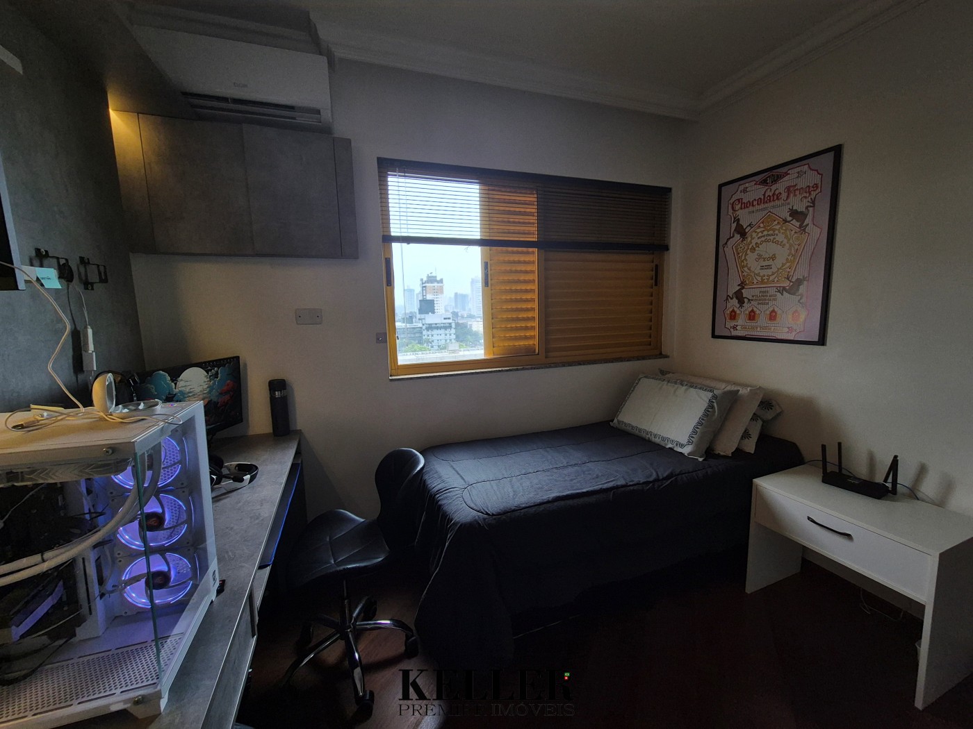Apartamento para Venda em Foz do Iguaçu, Centro, 3 dormitórios, 1 suíte, 2 banheiros, 1 vaga