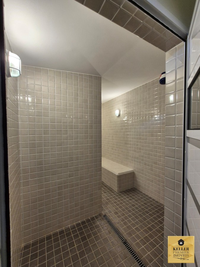 Apartamento para Venda em Foz do Iguaçu, Centro, 3 dormitórios, 3 suítes, 5 banheiros, 2 vagas