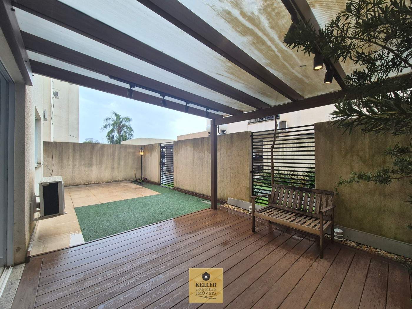Apartamento para Venda em Foz do Iguaçu, Três Fronteiras, 2 dormitórios, 1 banheiro, 1 vaga
