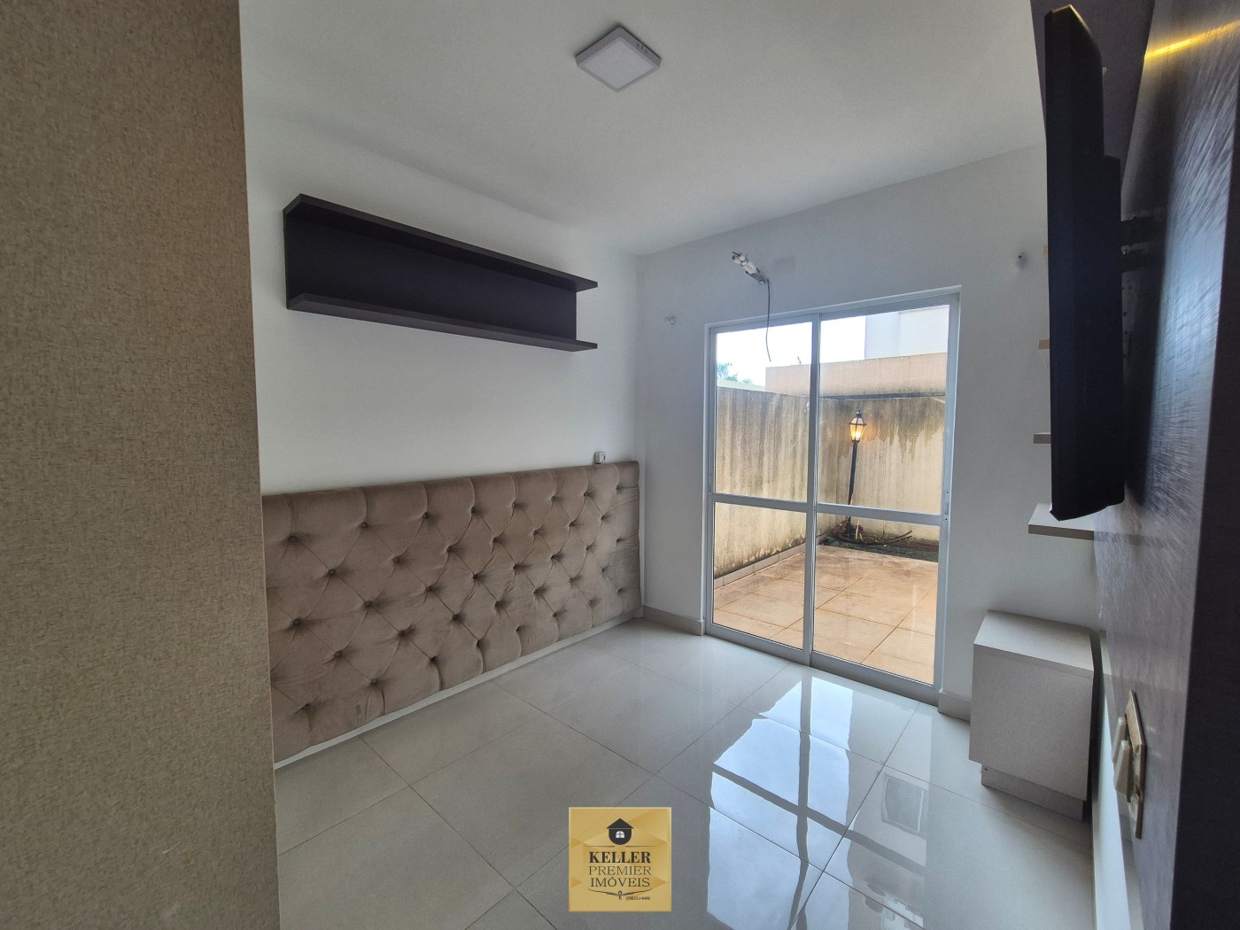 Apartamento para Venda em Foz do Iguaçu, Três Fronteiras, 2 dormitórios, 1 banheiro, 1 vaga