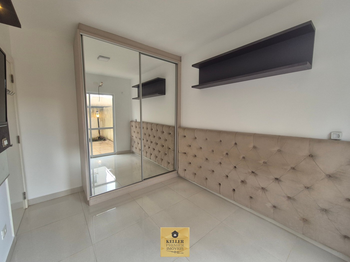 Apartamento para Venda em Foz do Iguaçu, Três Fronteiras, 2 dormitórios, 1 banheiro, 1 vaga