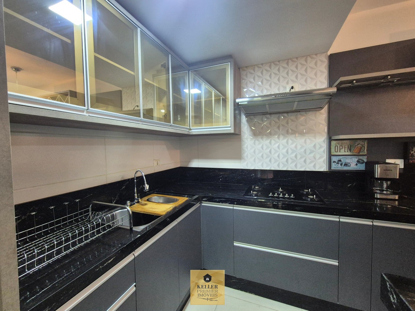 Apartamento para Venda em Foz do Iguaçu, Três Fronteiras, 2 dormitórios, 1 banheiro, 1 vaga