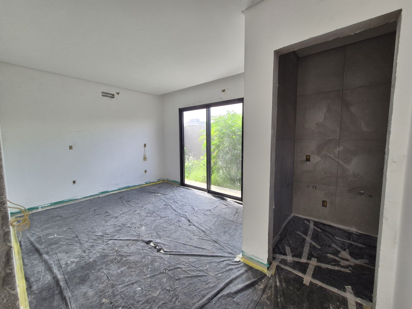 Casa / Sobrado para Venda em Foz do Iguaçu, Vila Carimã, 3 dormitórios, 1 suíte, 2 banheiros, 2 vagas