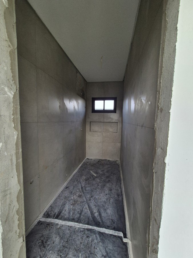 Casa / Sobrado para Venda em Foz do Iguaçu, Vila Carimã, 3 dormitórios, 1 suíte, 2 banheiros, 2 vagas