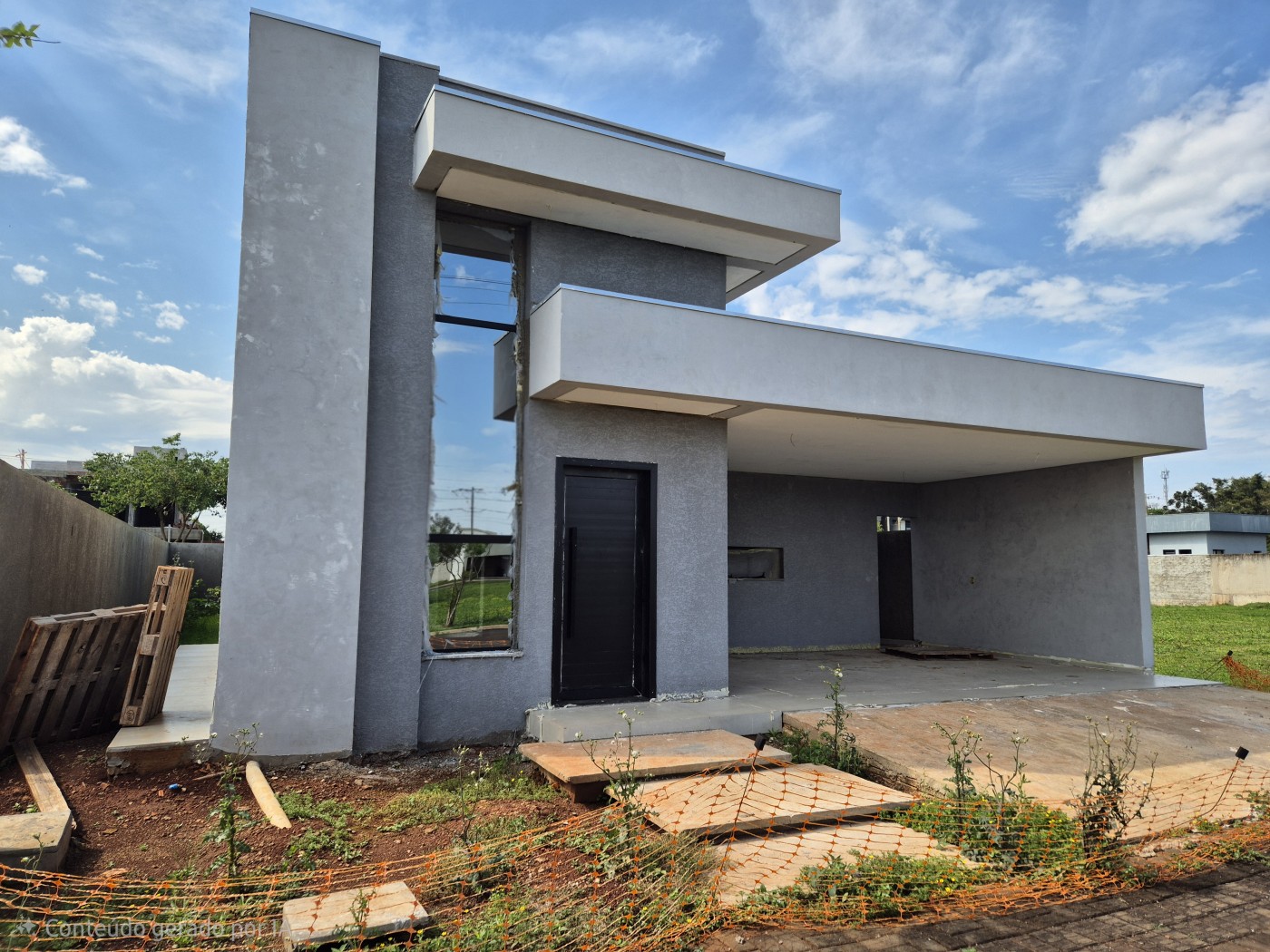 Casa / Sobrado para Venda em Foz do Iguaçu, Vila Carimã, 3 dormitórios, 1 suíte, 2 banheiros, 2 vagas