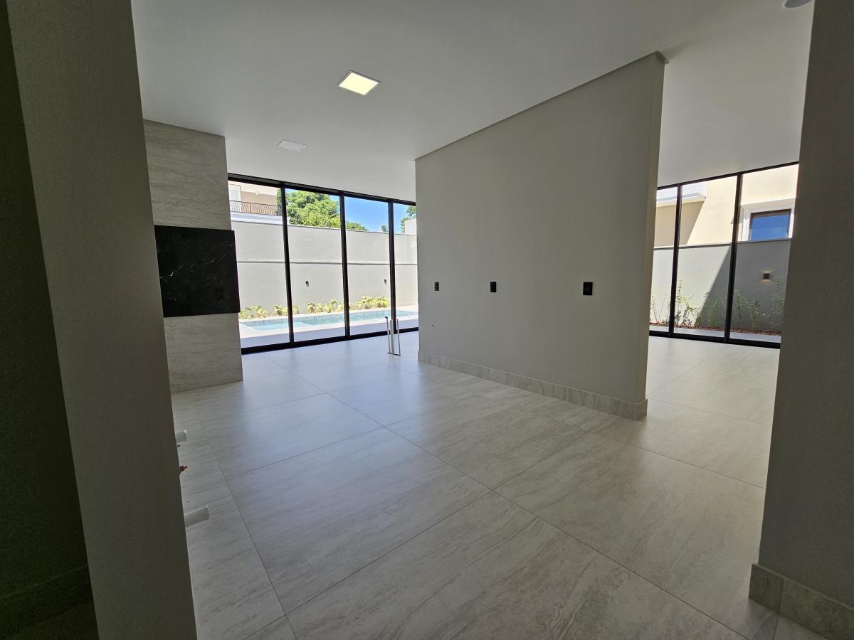 Sobrado à venda com 4 quartos, 320m² - Foto 10