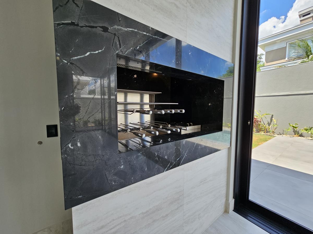 Sobrado à venda com 4 quartos, 320m² - Foto 12