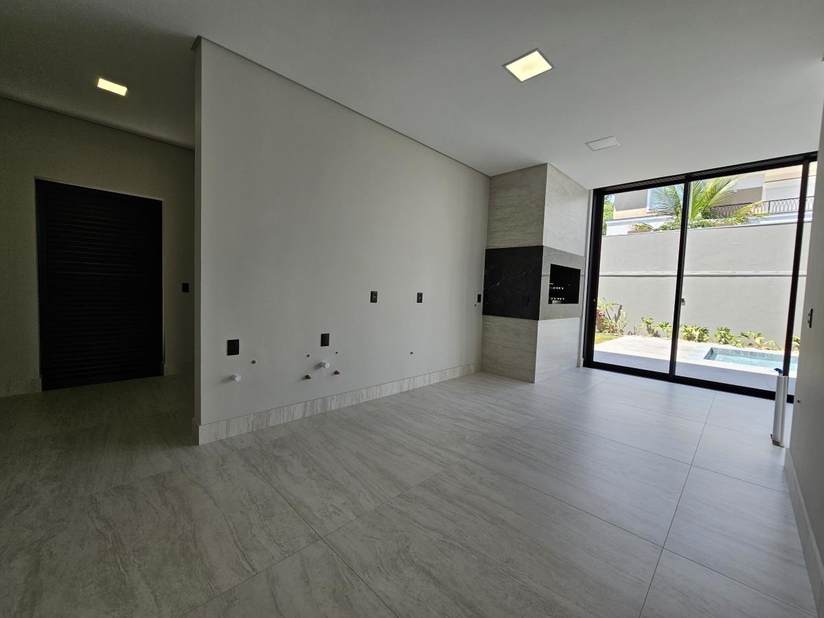 Sobrado à venda com 4 quartos, 320m² - Foto 11